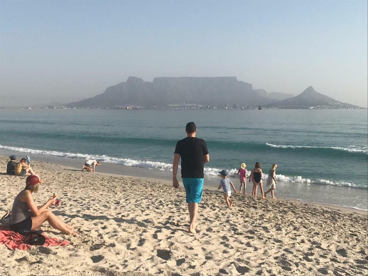 Small Bay Beach Suites كيب تاون المظهر الخارجي الصورة